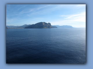Liparische Inseln vor Sizilien.jpg